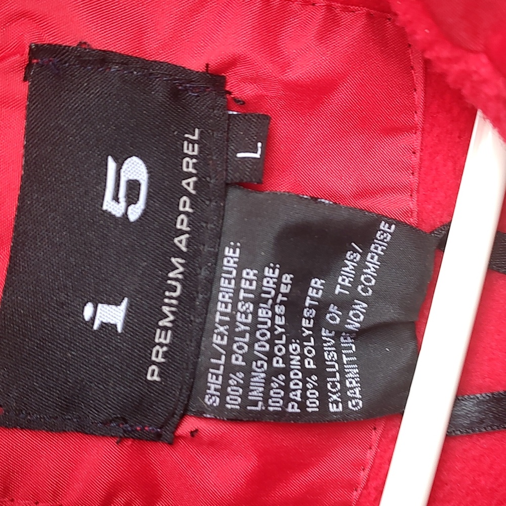 Red Coat - Picture 9 of 12